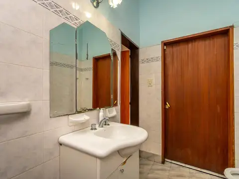 Casa en Venta en Bahia Blanca, USD 99.000