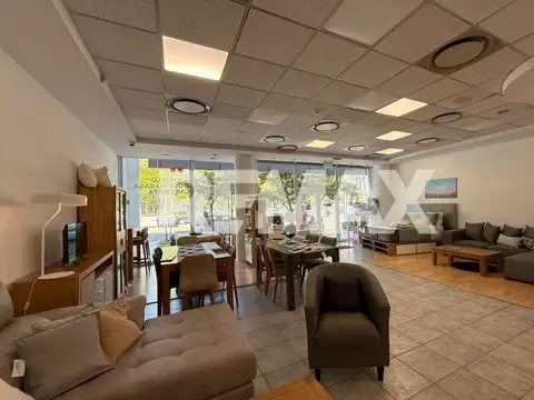 Local en Venta en Plottier, USD 320.000