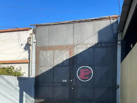 Galpón en alquiler Adrogué