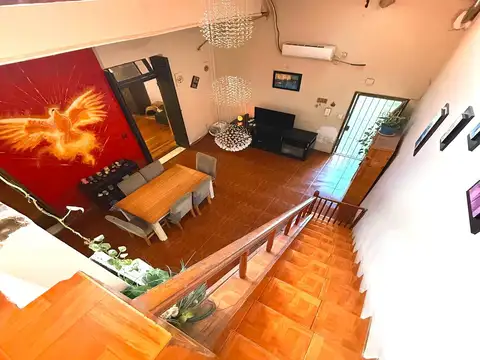 Depto Tipo Casa en Venta de 5 ambientes