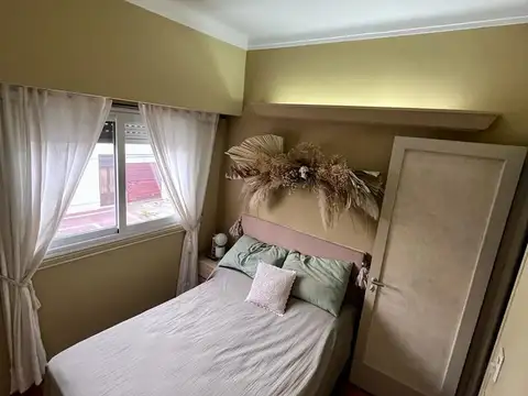 Depto Tipo Casa 3 ambientes con 2 baños