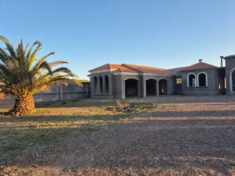 Venta de casa en Carril Norte, San Martín, Mza