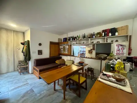 Depto Tipo Casa en Venta 50 años