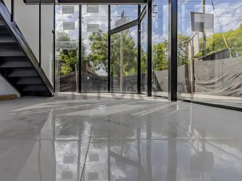 Local en Venta 1 año