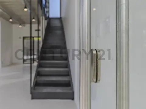 LOCAL A ESTRENAR A LA VENTA EN GONNET