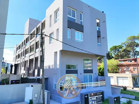 Depto Tipo Casa en Venta de 2 ambientes
