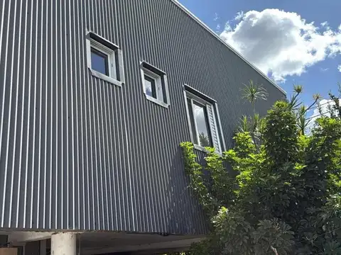 Casa en venta - 2 Dormitorios 2 Baños - Berisso