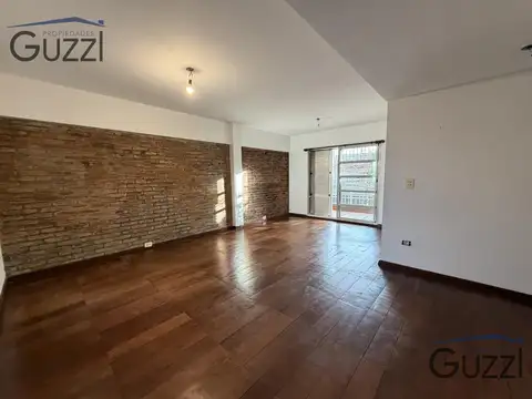 Departamento en Alquiler 32 años