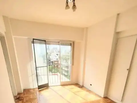 Oportunidad Luminoso Monoambiente con Balcón y Cocina Separada. Belgrano