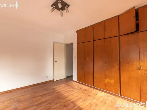 Departamento en Venta en Villa Sarmiento, USD 105.000