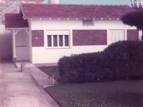 Comandante Luis Piedrabuena  E/Soler y Tripulantes del Fournier 1600