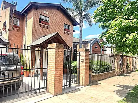 Casa en Venta en Paso Del Rey, USD 156.000