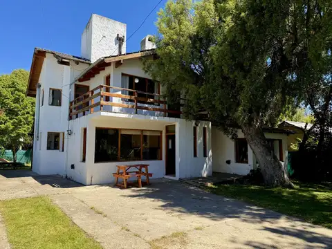 Casa en Venta en San Carlos de Bariloche [Cod: ]