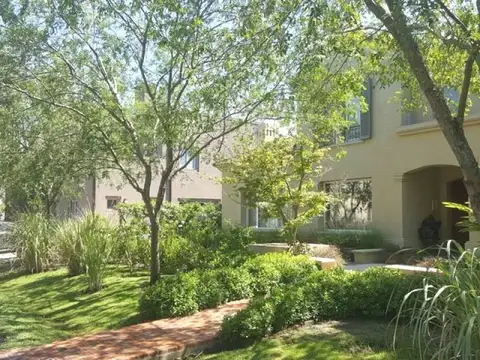 Casa en Alquiler Temporal de 4 dormitorios