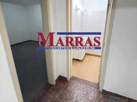 Casa en Alquiler en Ramos Mejía, $ 650.000