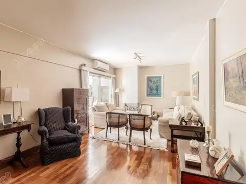 3 de Febrero  al 4700