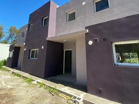 Depto Tipo Casa 3 ambientes con 1 baño