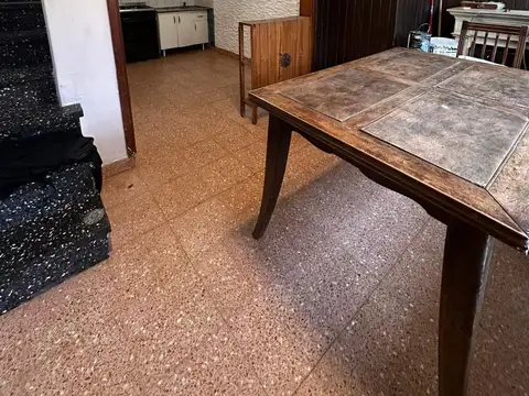 Depto Tipo Casa en Venta 40 años
