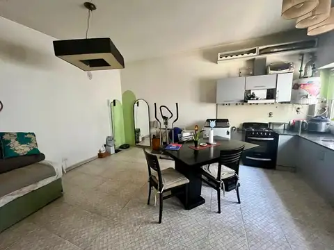 Depto Tipo Casa en Venta 18 años