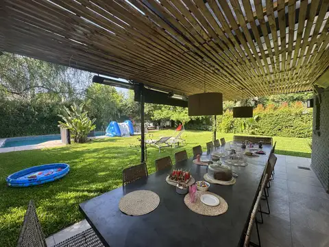 Alquiler  Exclusiva Casa en  San Isidro Chico | 4 Dormitorios (3 en Suite)   Dependencia