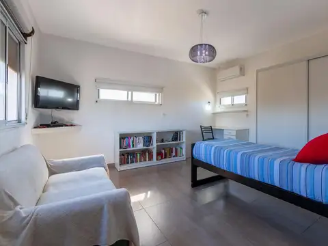 Casa en Venta en Funes, USD 295.000