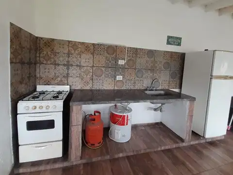 CASA ESTILO QUINCHO C/PILETA SAN MIGUEL DEL MONTE