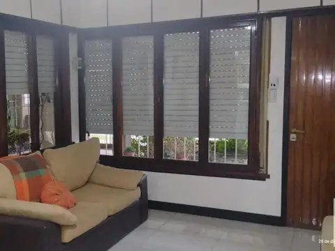 Casa en venta - 3 Dormitorios 3 Baños - 450Mts2 - Florencio Varela