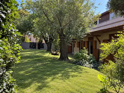 Oficina tipo stud Martinez