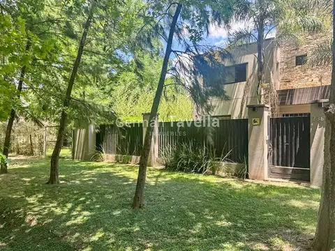 Del Ombu 2300
