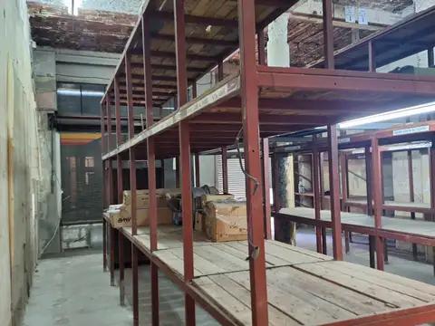 Local en Alquiler 70 años