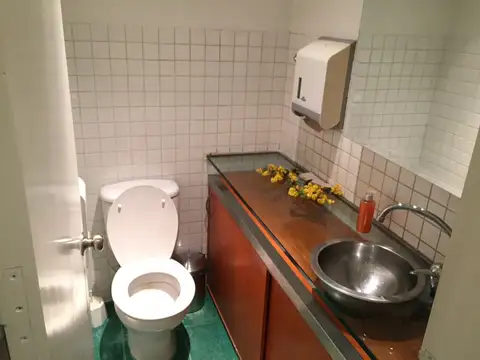 Local en Alquiler en Barrio Norte, USD 9.000