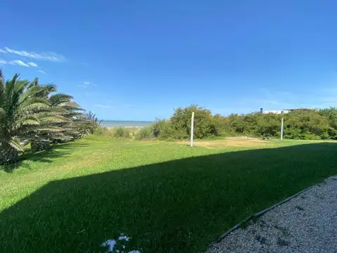 Casa en Alquiler Temporal con 1 cochera