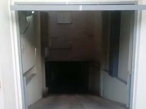 Cochera en Venta Cubierta