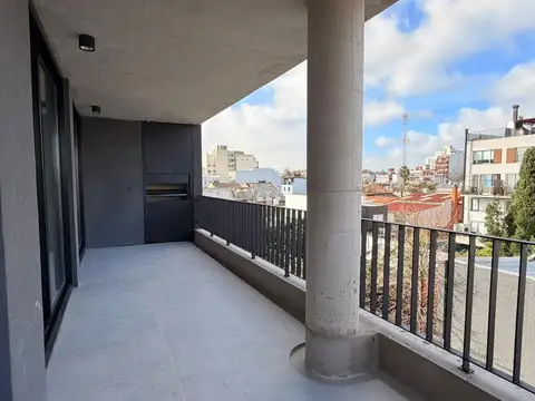 3 Ambientes en Saavedra con Pileta y Parilla