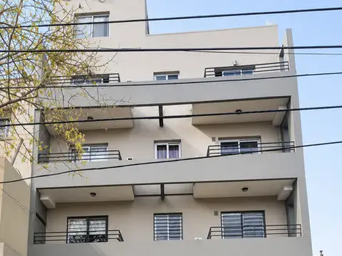 MONOAMBIENTE EN ALQUILER – SAAVEDRA