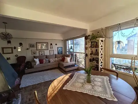 Departamento en venta 4 dorm c/terraza y cochera en Acassuso