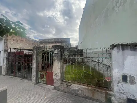 Terreno en Venta en Villa Luro, USD 220.000