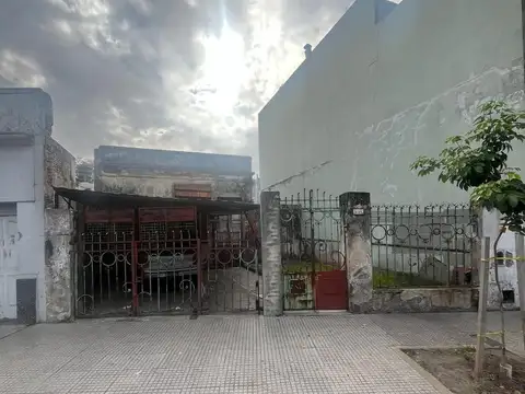 Avenida Juan Bautista Justo 8100