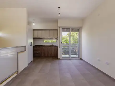 Depto Tipo Casa en Venta de 2 ambientes