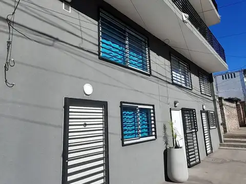 Departamento en Alquiler en Billinghurst, $ 400.000