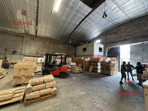 Galpon en Venta 18  mts Fondo