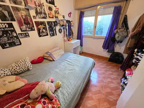PH 2 AMBIENTES en SAN TELMO, 2º PISO POR ESCALERA