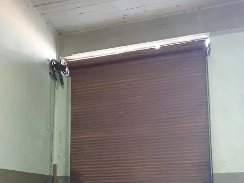 Galpón en Venta Sobre Lote de 9 x 25 Mts.