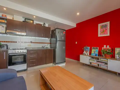 Depto Tipo Casa 2 ambientes con 1 baño