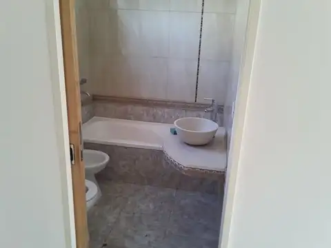 Departamento en Venta en Villa Luzuriaga, USD 43.000