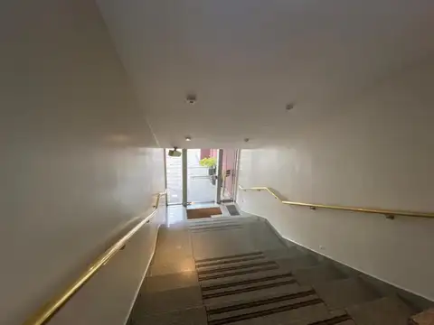 Departamento 6 ambientes con 4 baños