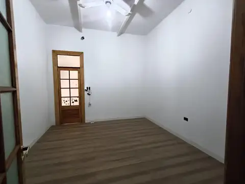 Depto Tipo Casa en Alquiler 50 años