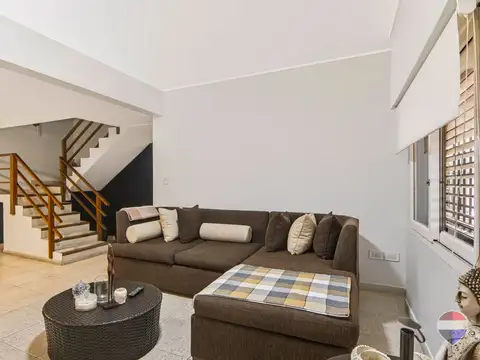 Casa en Venta en Manuel B Gonnet, USD 270.000