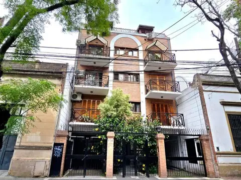 VENTA 3 AMBIENTES EN LA CALABRIA SAN ISIDRO