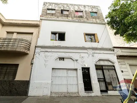 Casa a Refaccionar - Hosteria - Uso comercial